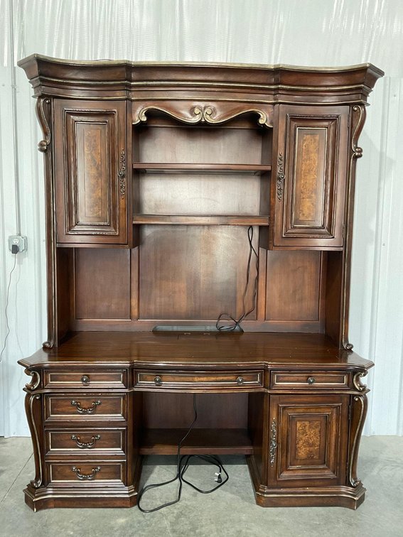 Hooker Desk/Hutch 
