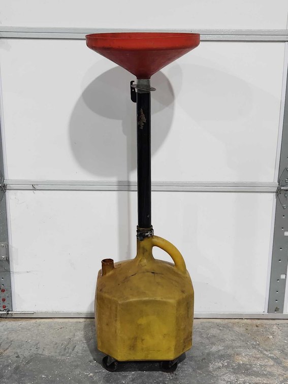 Portable 5 Gallon Waste Oil Drainer