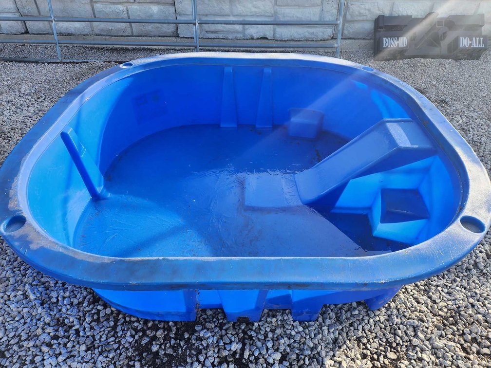 Deluxe Fun Pool 