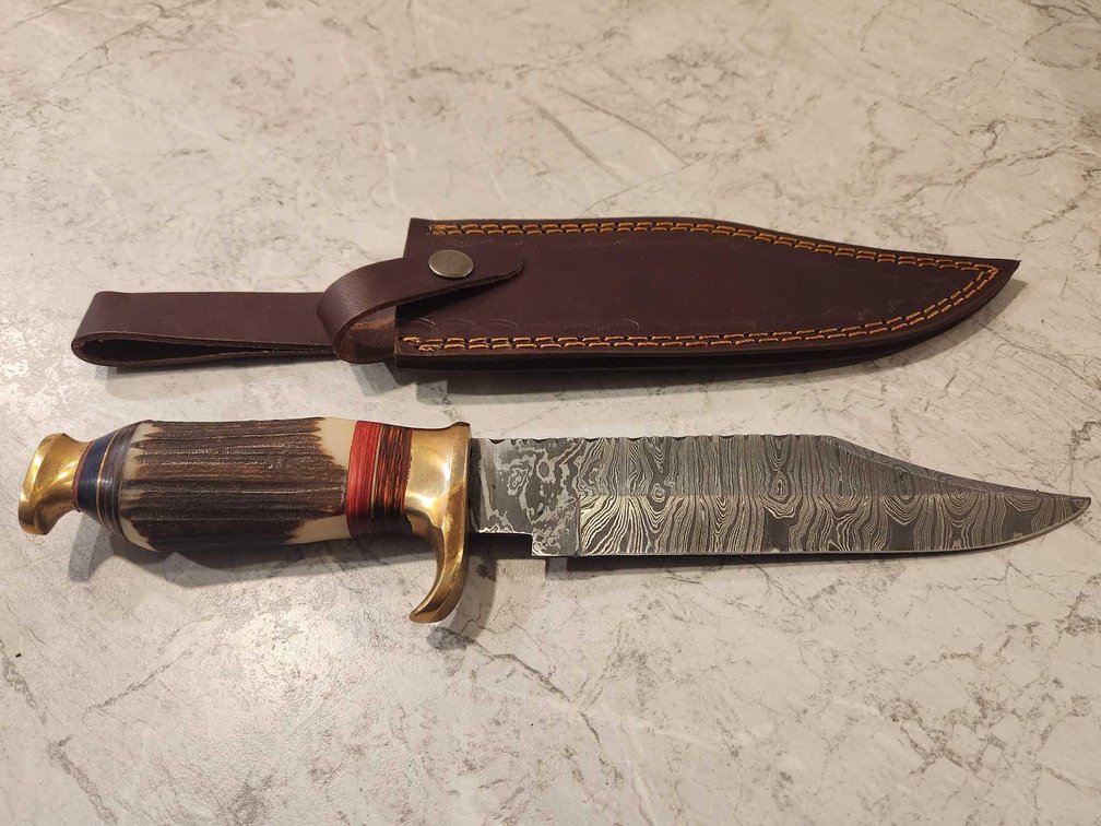 Handmade Damascus Steel Knife With Sheath
