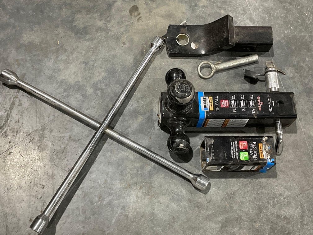 Reese Tri Ball Hitch 