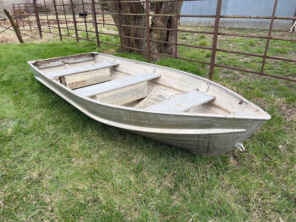 Aluminum Boat 