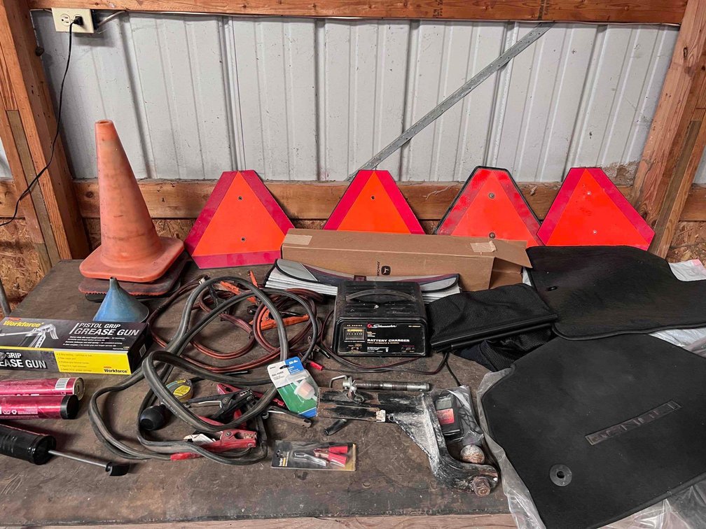 Assorted Automotive Lot 