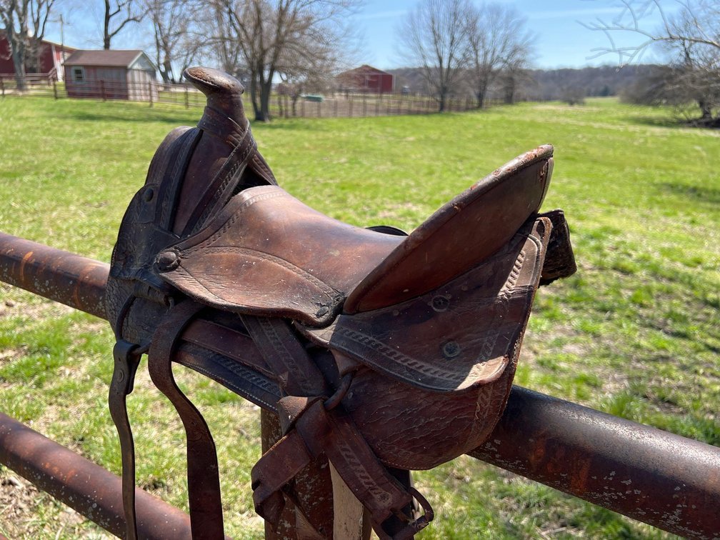 Western Saddle 