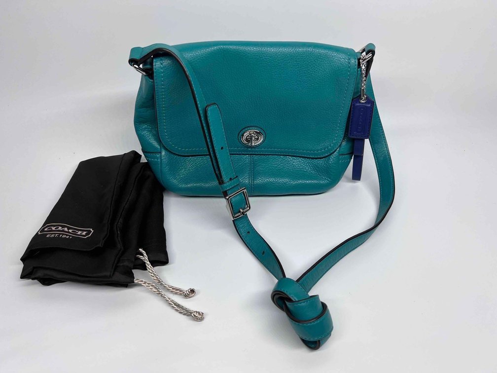 Coach Teal Leather Purse 