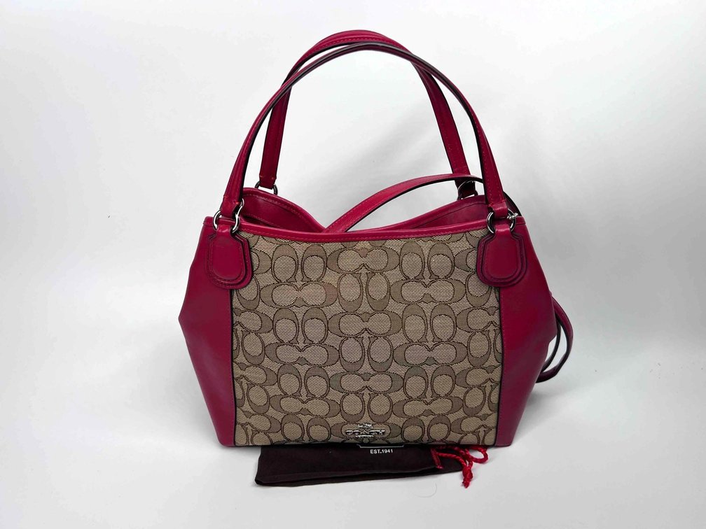 Coach Leather Purse 