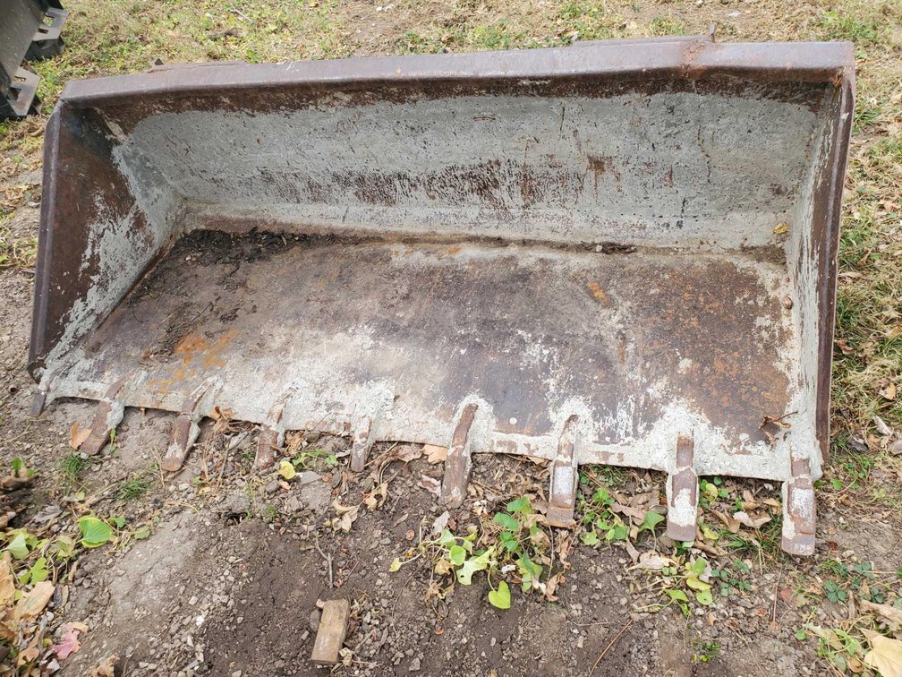5' Tooth Bucket