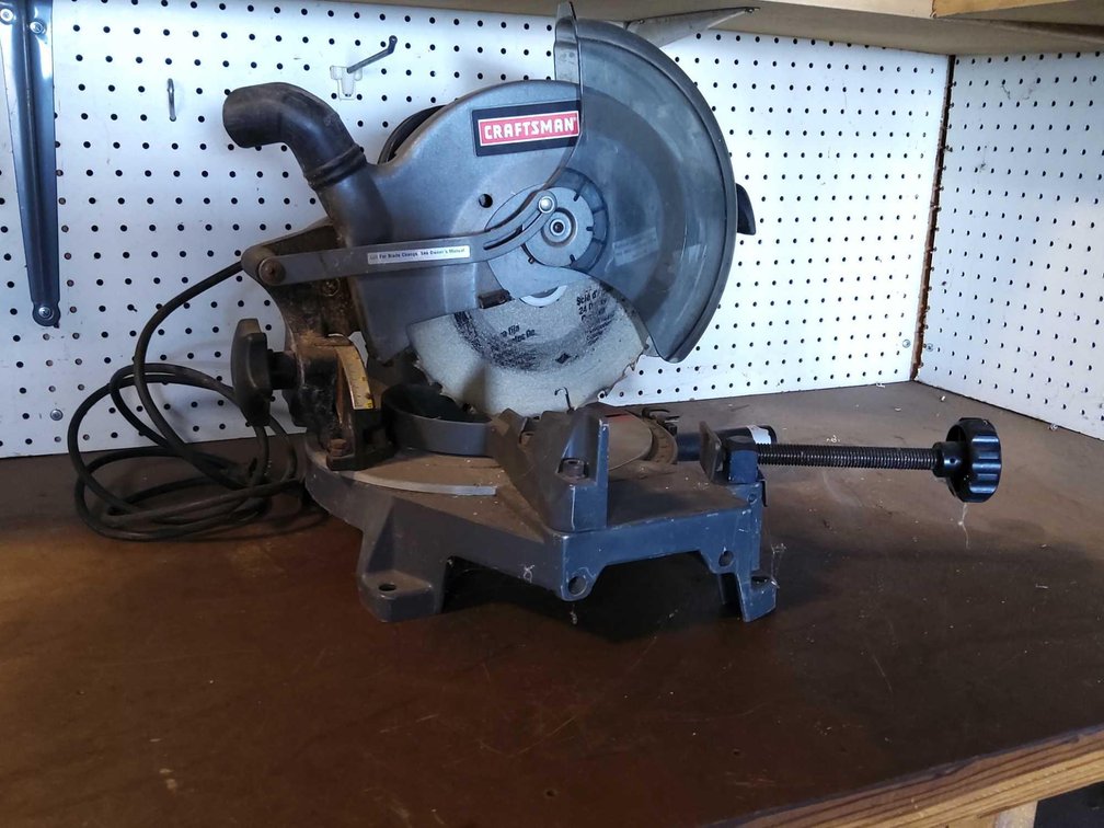 Craftsman 10" Compound Miter Saw