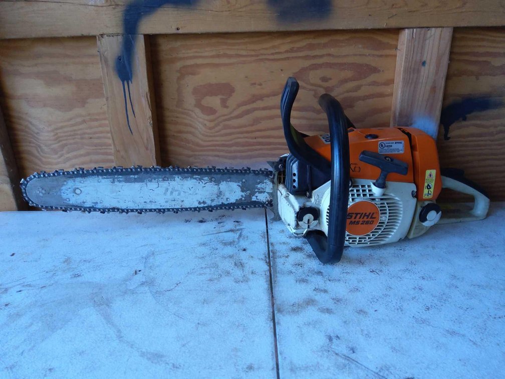 Stihl Pro 18" Chainsaw