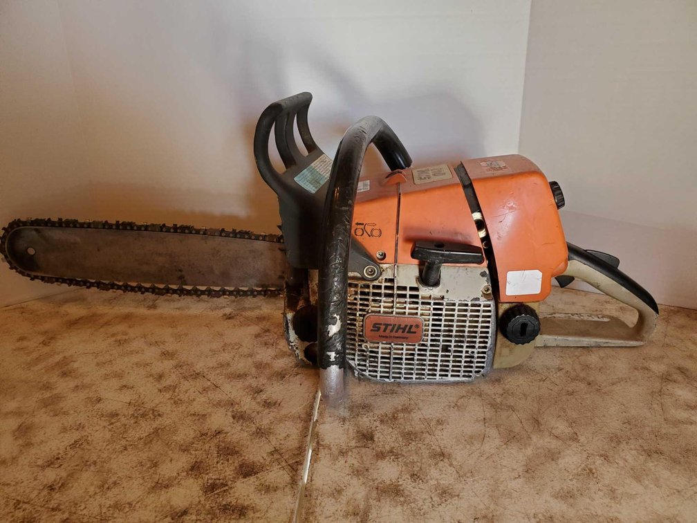 Stihl 16" Chainsaw