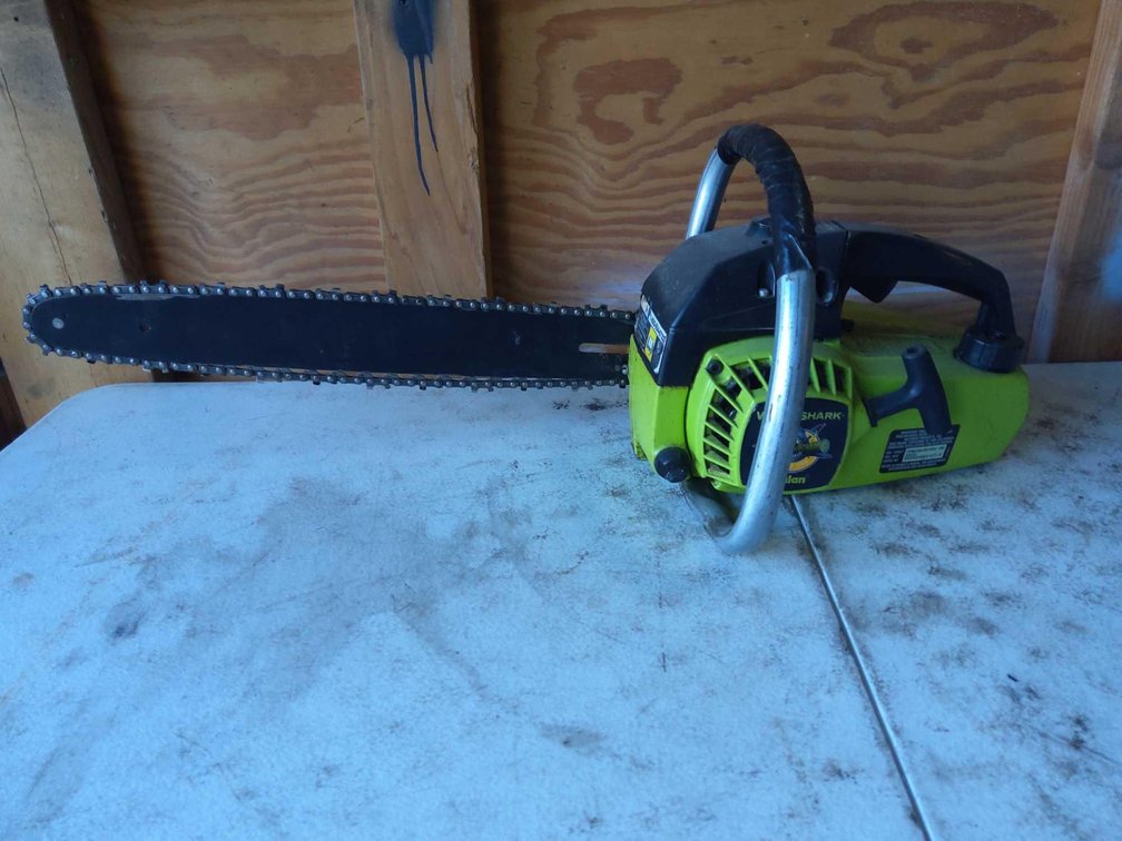 Poulan 16" Chainsaw 