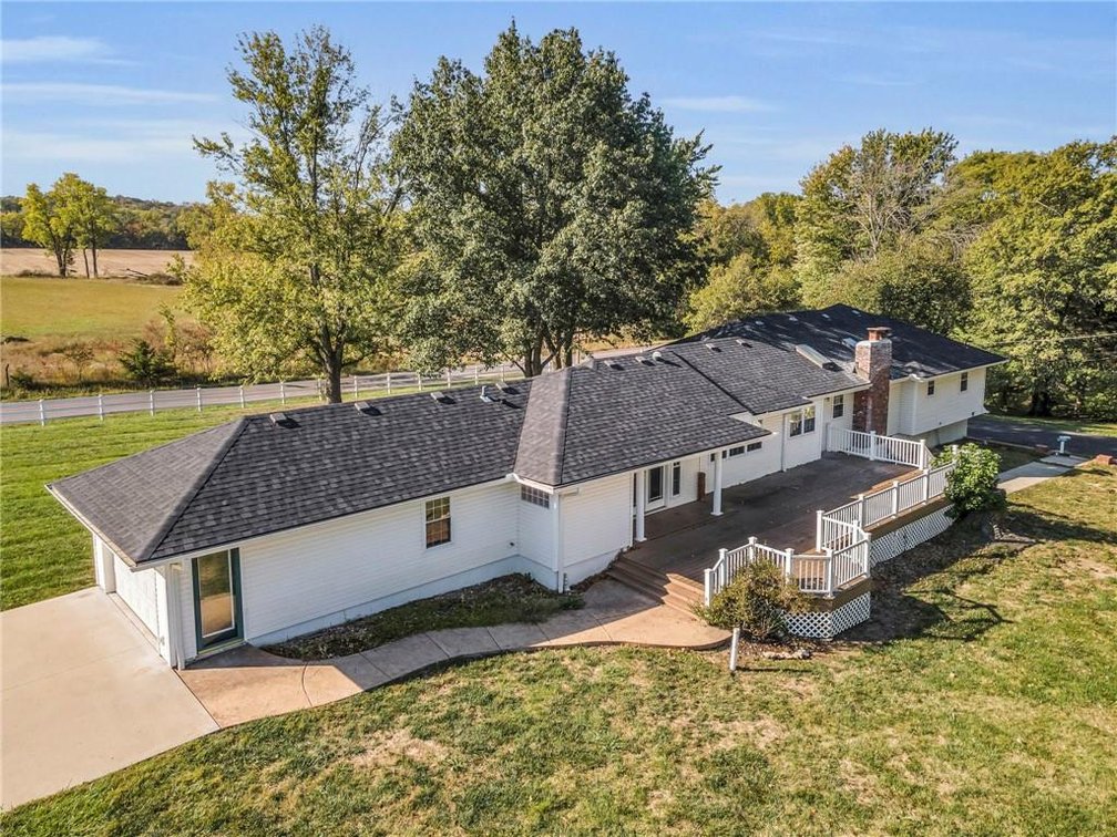 Image for 305 Fricke Rd - Bates City, MO