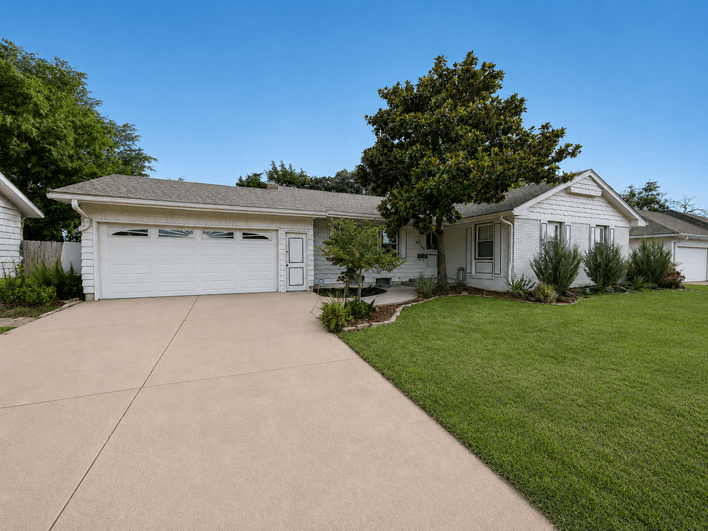 6832 E. Farmview Ln., Wichita, KS