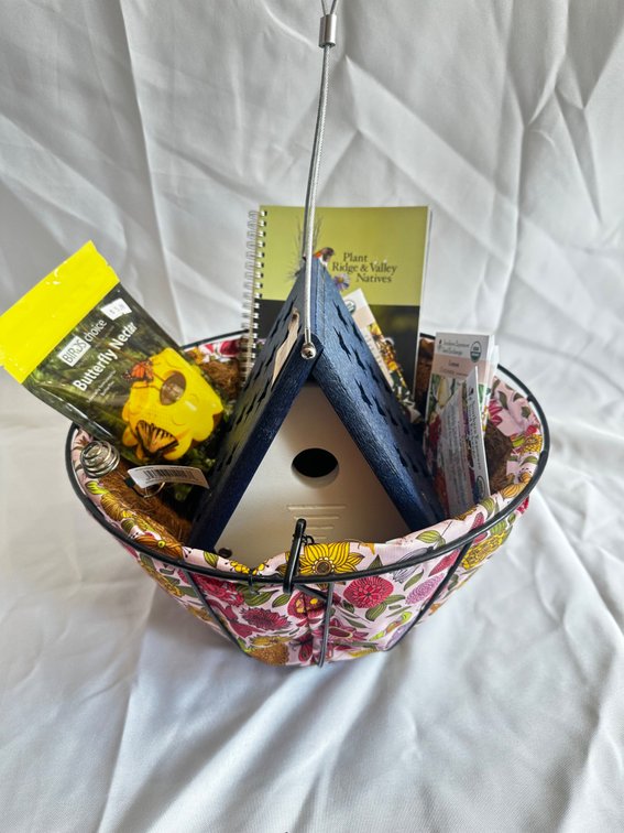 Secret Garden gift basket