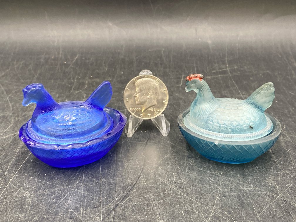 Blue Glass Miniature Hens on Nests