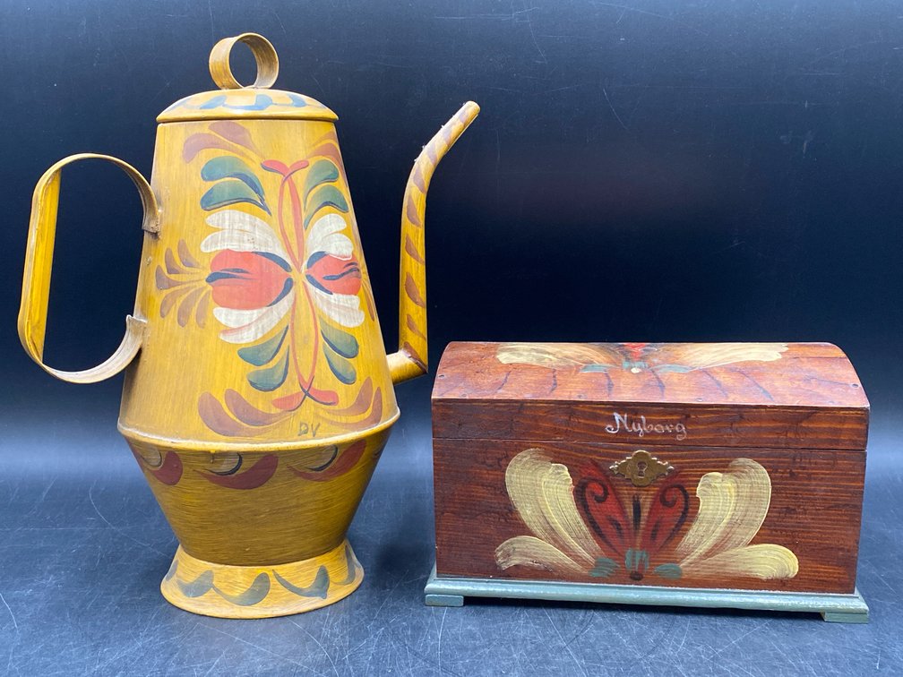 Tolware Folk Art Lot of 2