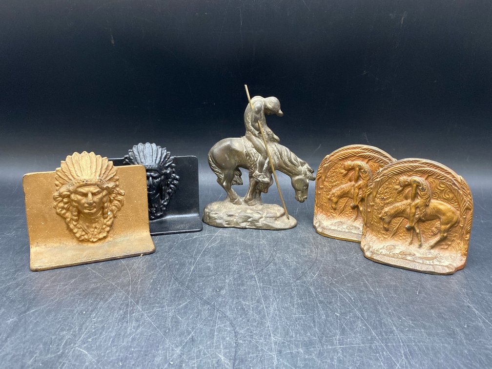 Native American Style Bookends