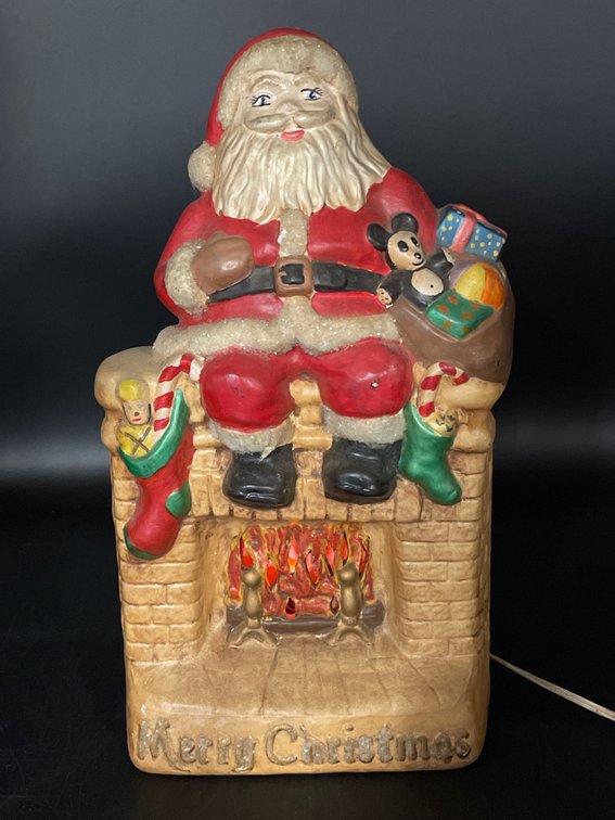 Vintage Santa on a Fireplace Lamp