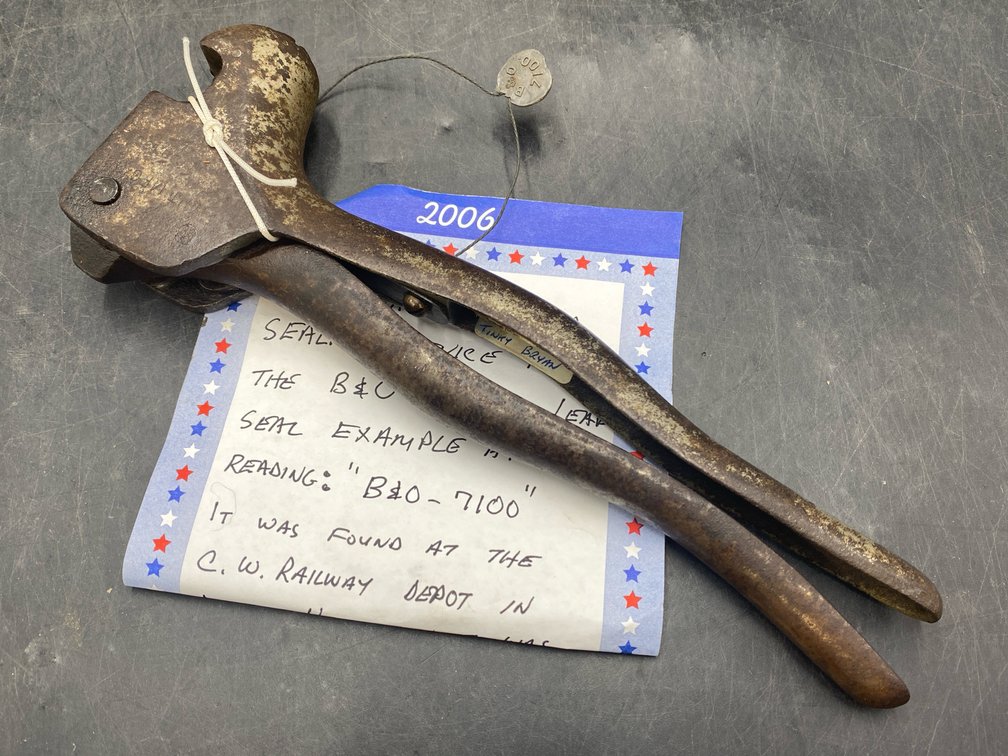 B & O Railroad Sealing Article