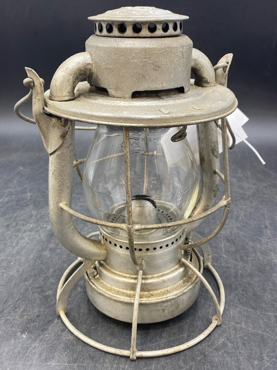 Dietz Vesta Railroad Lantern