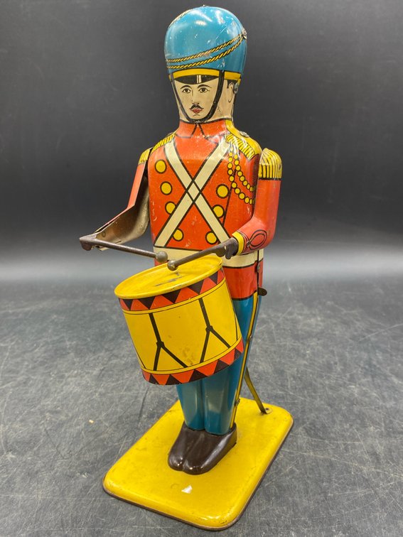 Wolverine Wind Up Toy