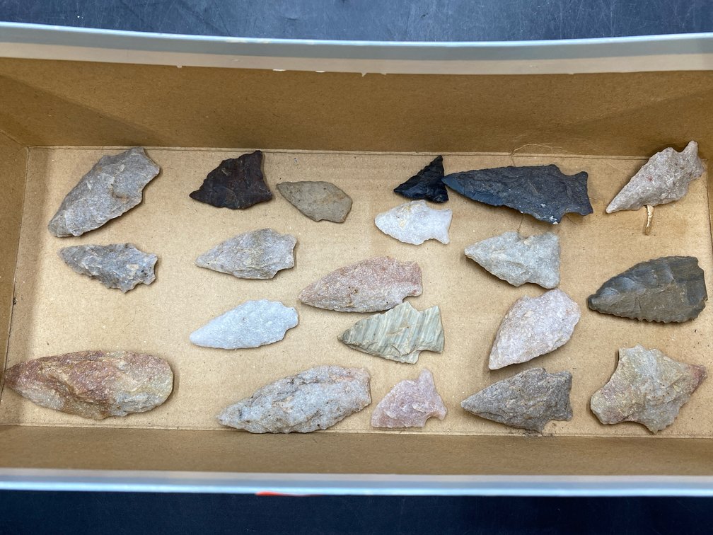 Stone Arrowheads & Artifacts