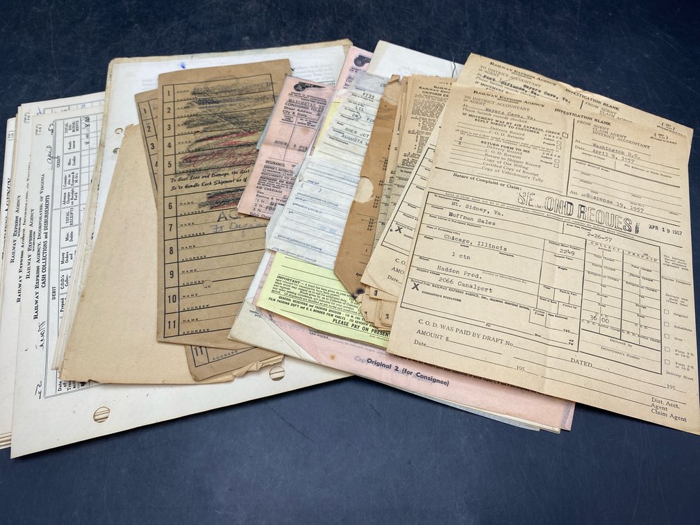 1950’s Chesapeake Western Railway Station Fort Defiance, Va Records