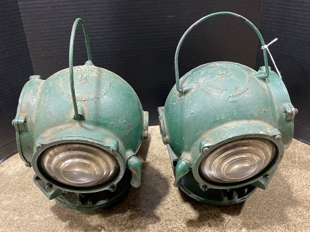 Antique Pyle-National Railroad Locomotive Classification Lamps