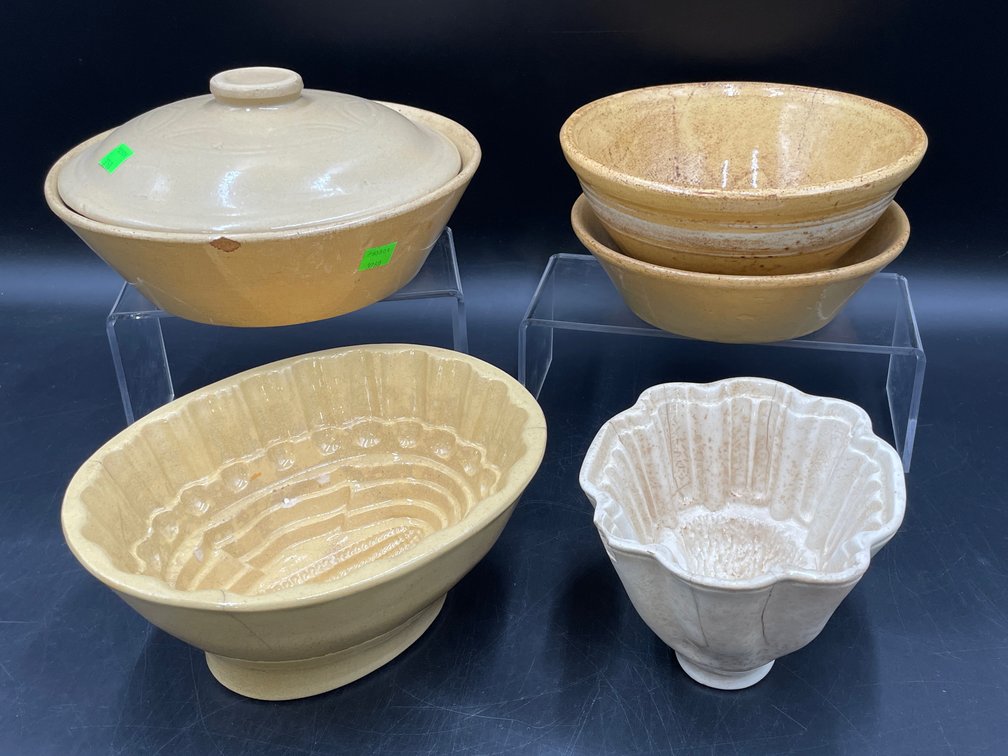 Stoneware Mixing Bowls and More