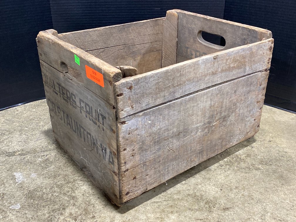 Walters Fruit Co. Staunton, VA Wooden Crate