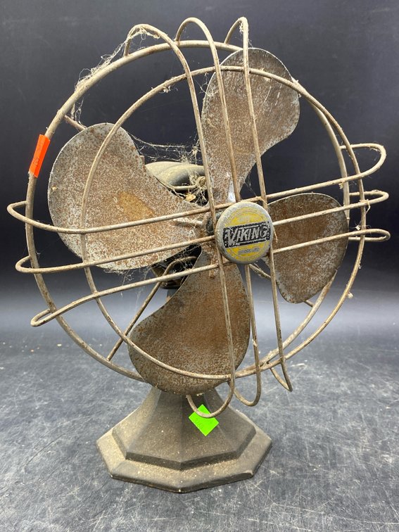 Vintage Viking 10” Desk Fan