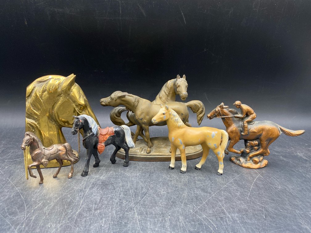 Metal Horse Assortment