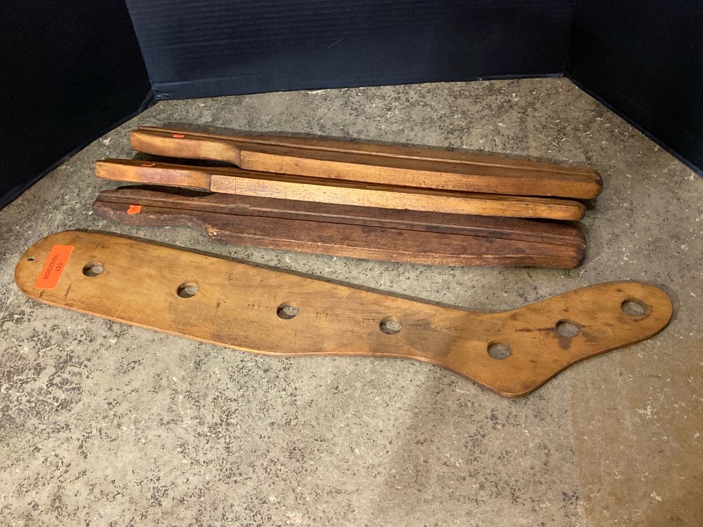 Wooden Laundry Stretch Tools