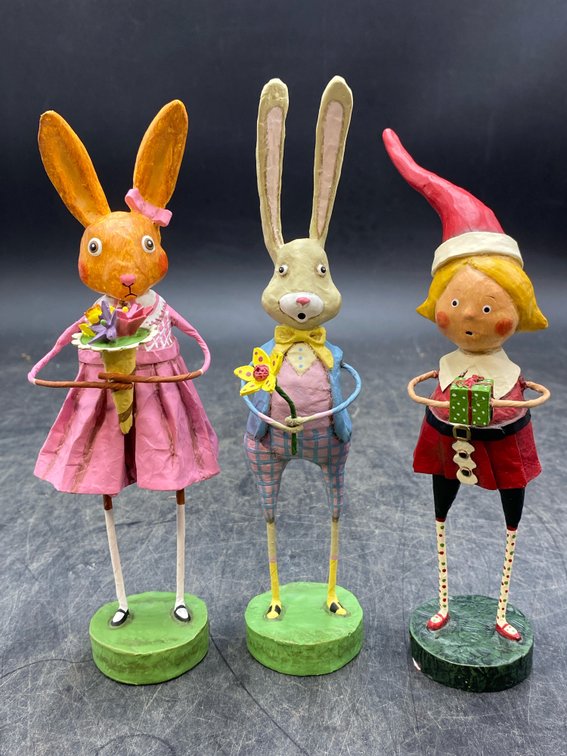 Loti Mitchell Folk Art Figures