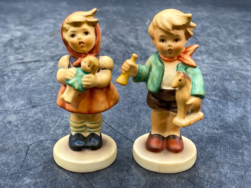 Mini Hummel Figurines