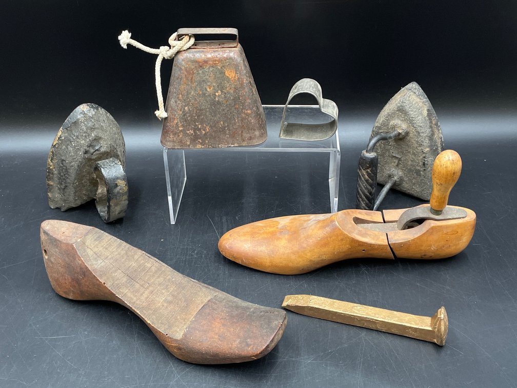 Farmhouse Decorative Articles