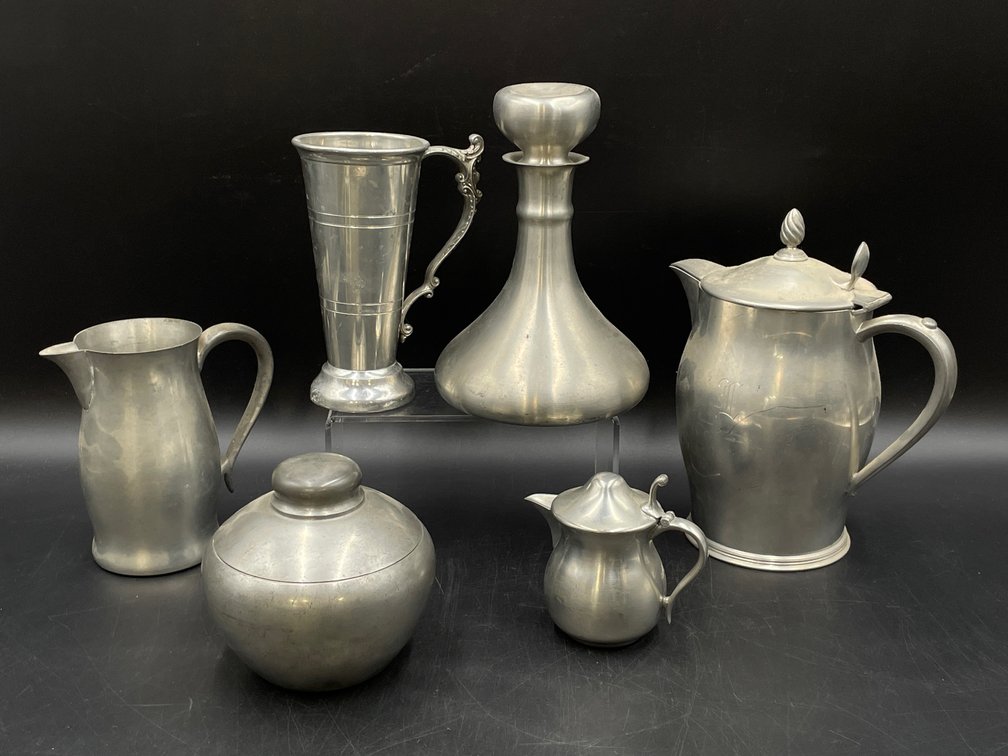 Pewter Dining Articles