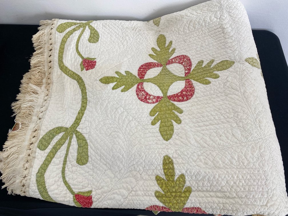 Appliqué Fringed Coverlet
