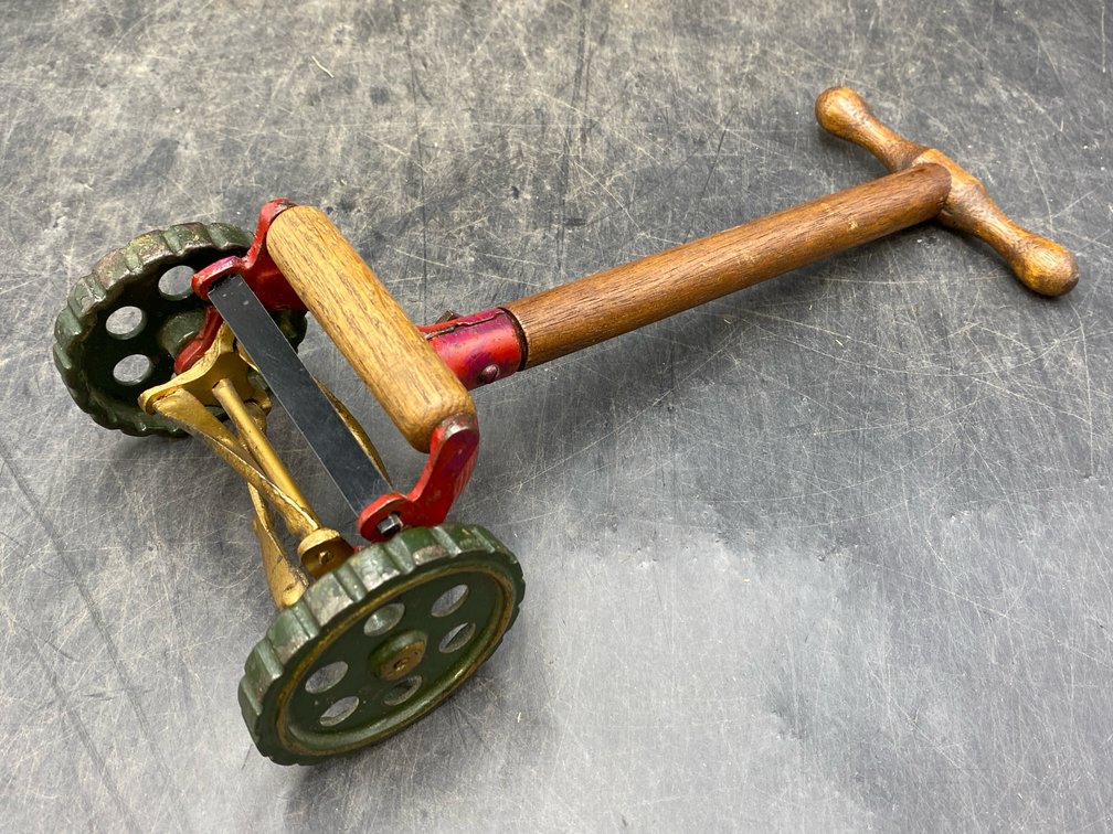 Vintage Salesman Sample Push Lawn Mower
