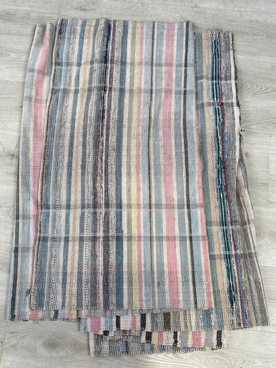 Shenandoah Valley of Virginia Braided Rag Rug Runner Pink Blue