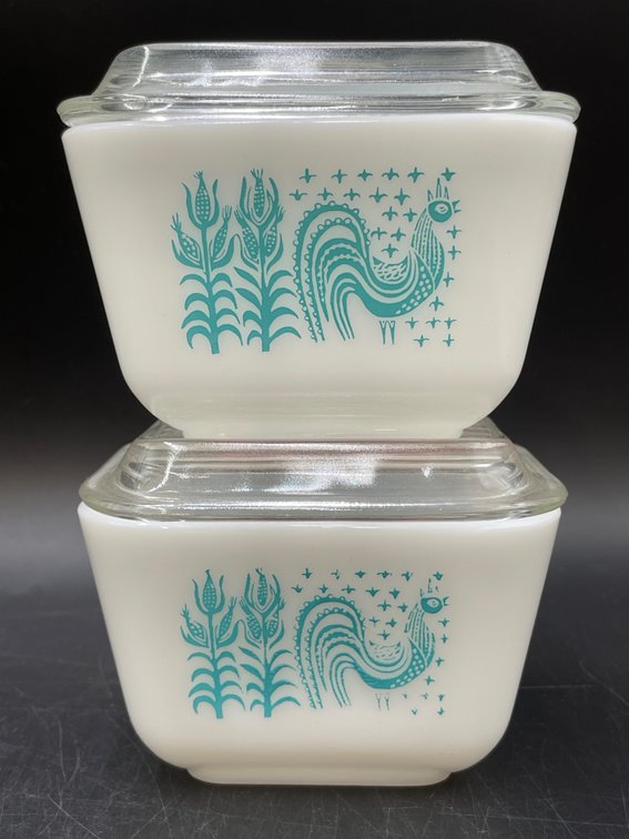 Pyrex Amish Butterprint Refrigerator Dish Duo