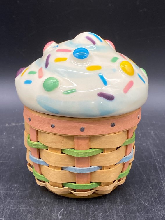 Longaberger Little Cupcake Basket Set