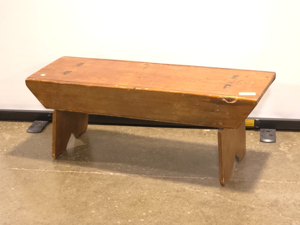 Primitive Bench
