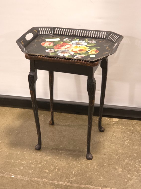 Painted Side Stand