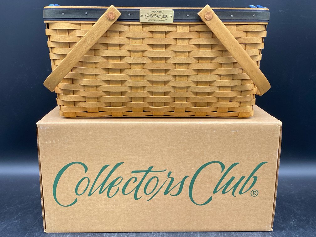 Longaberger Collector's Club Membership Basket