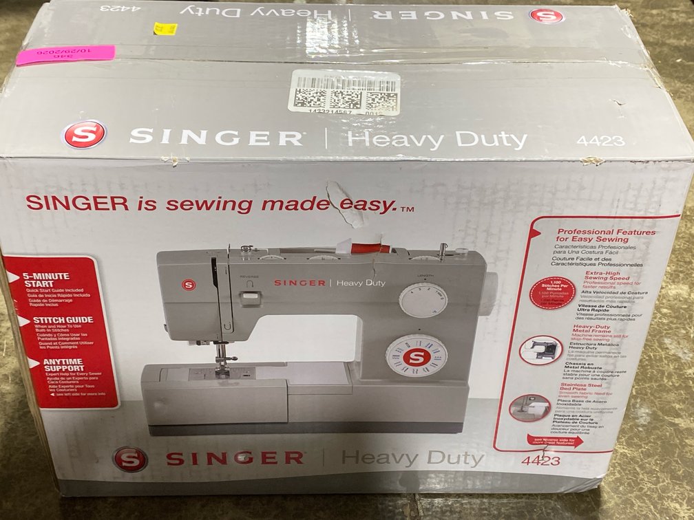 Singer Heavy Duty Sewing Machine