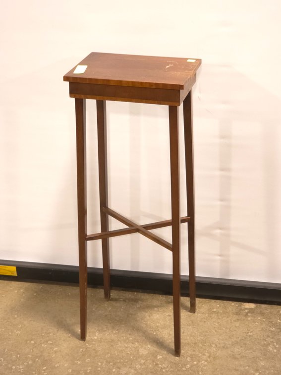 Petite Plant Stand
