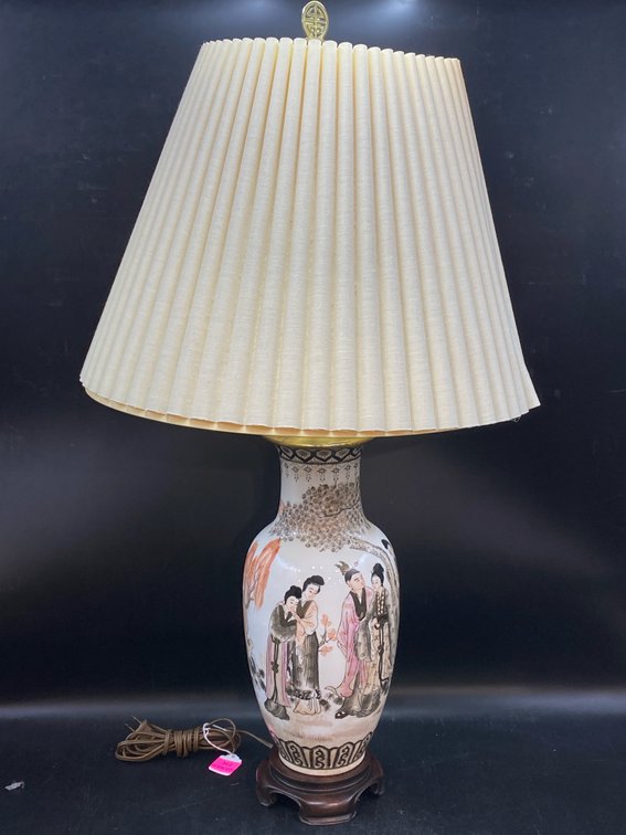 Oriental Table Lamp