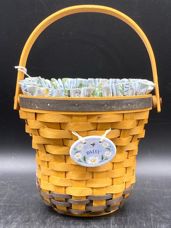 1999 Longaberger May Series Daisy Basket