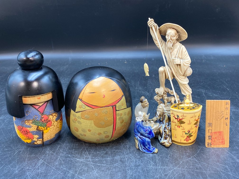 Oriental Themed Figurines